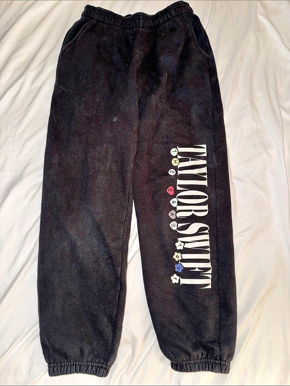TAYLOR SWIFT • FRIENDSHIP BRACELET Joggers Size XS